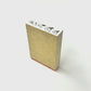 １４. 完成品　(台木ＭＤＦ)台木サイズ縦１２ｍｍ×横４２ｍｍ×高さ５８ｍｍ丈 見出し白箔 印面サイズ９mm×３９mm以下 同じデザイン１種類 １０個 ※合計３０個から注文可