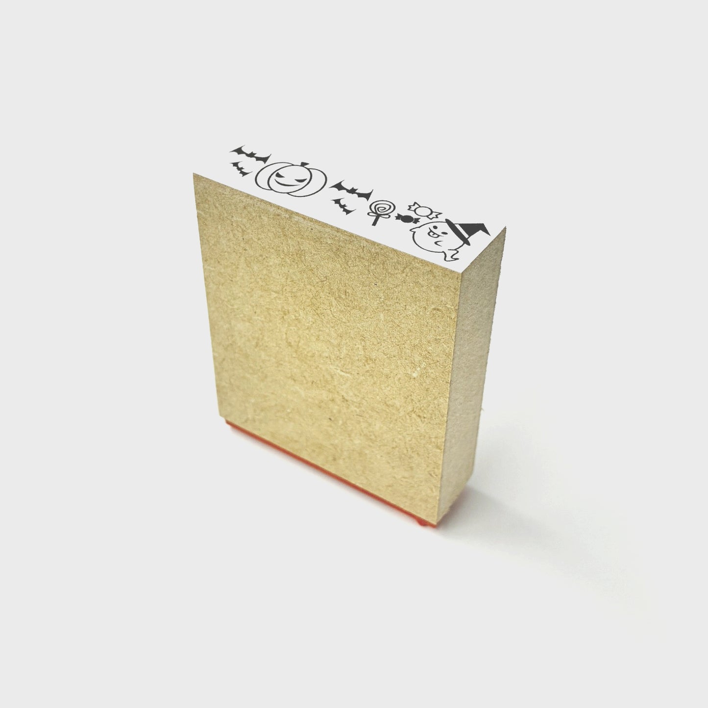 １５. 完成品　(台木ＭＤＦ)台木サイズ縦１５ｍｍ×横５７ｍｍ×高さ５８ｍｍ丈 見出し白箔 印面サイズ１２mm×５４mm以下 同じデザイン１種類 １０個 ※合計３０個から注文可