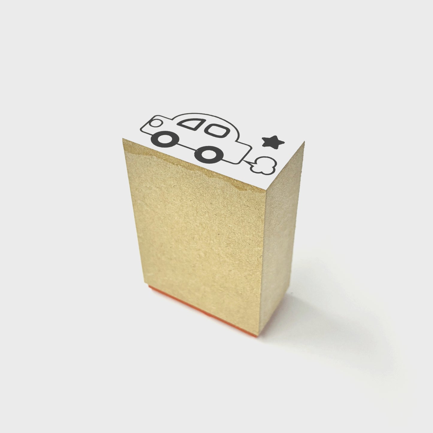 １８. 完成品　(台木ＭＤＦ)台木サイズ縦２２.５ｍｍ×横４２ｍｍ×高さ５８ｍｍ丈 見出し白箔 印面サイズ１９mm×３９mm以下 同じデザイン１種類 １０個 ※合計３０個から注文可