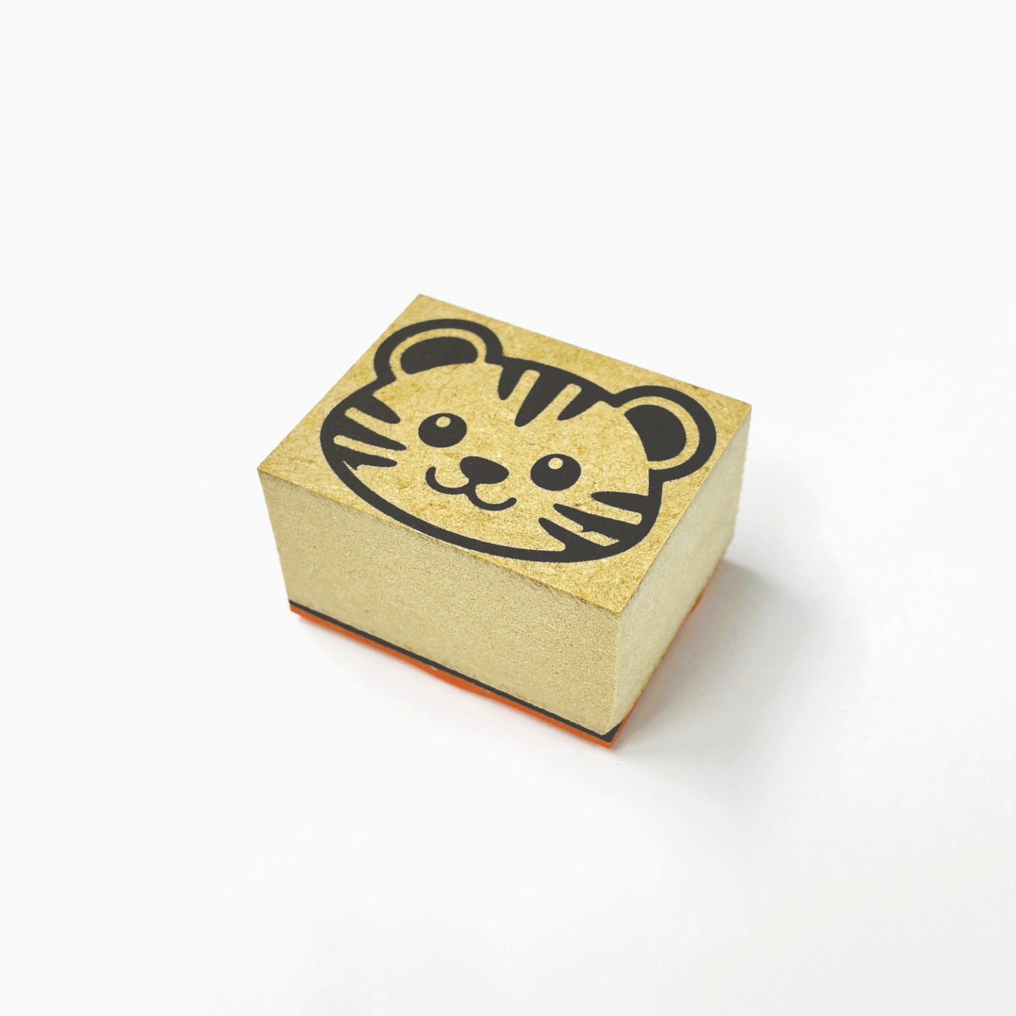 ９ . 完成品　(台木ＭＤＦ)台木サイズ縦３３ｍｍ×横４２ｍｍ×高さ２１ｍｍ丈 見出し無地 印面サイズ３０mm×３９mm以下 同じデザイン１種類 １０個 ※合計３０個から注文可